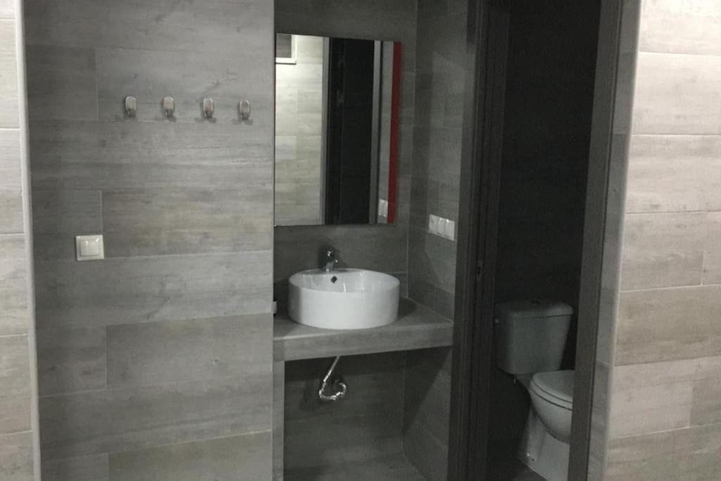 Apartamento A, A 3 Minutos De La Estacion Central De Bus Y Tren Malaga Bagian luar foto